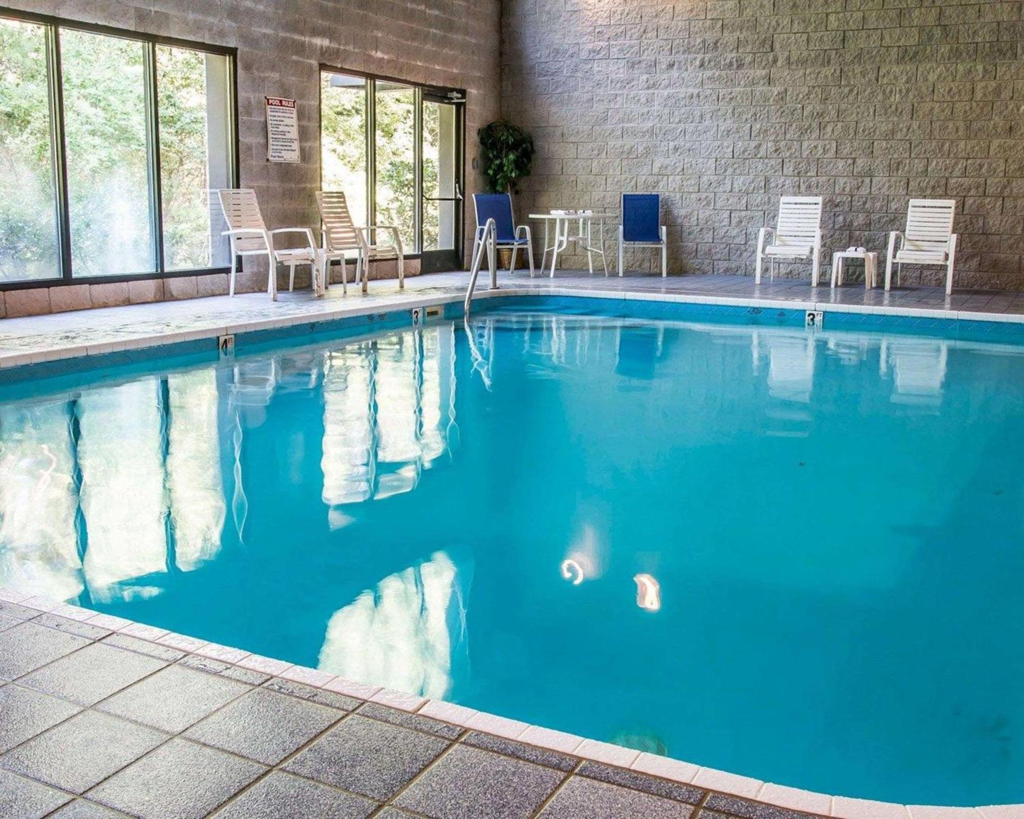 Comfort Inn Whitehall Near Michigan'S Adventure Dış mekan fotoğraf